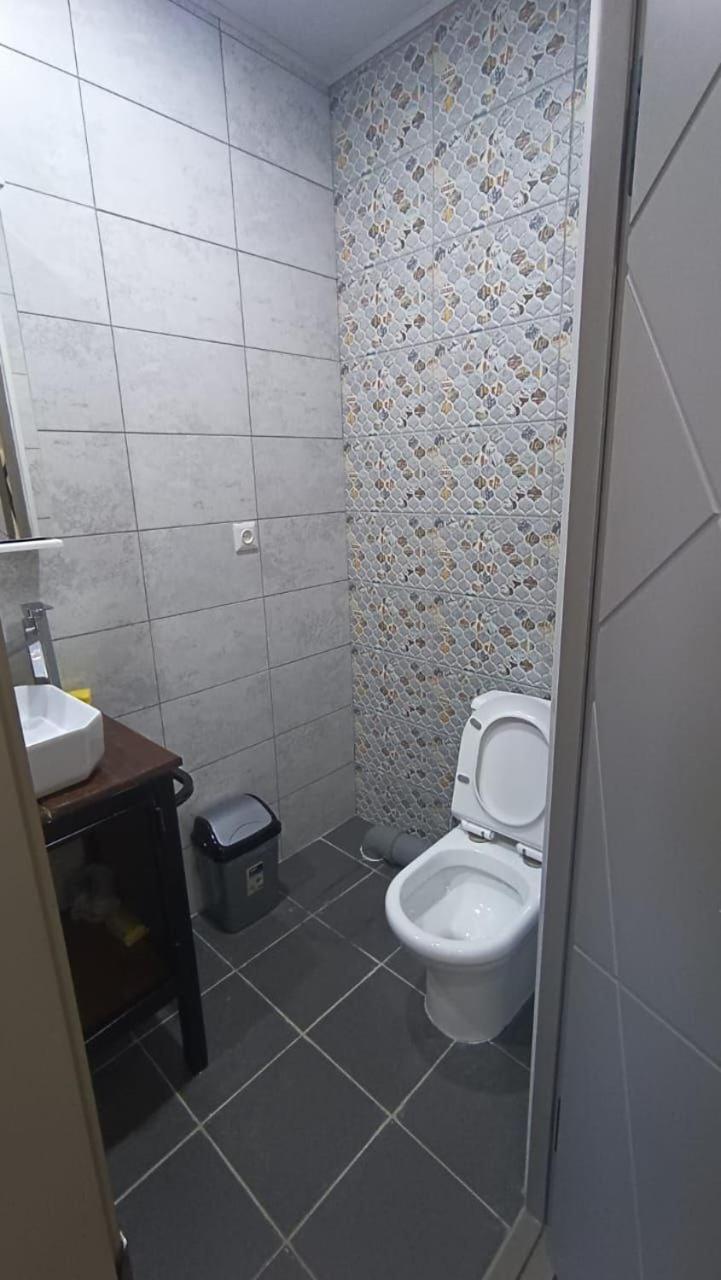 Лазурит בוסטרי מראה חיצוני תמונה